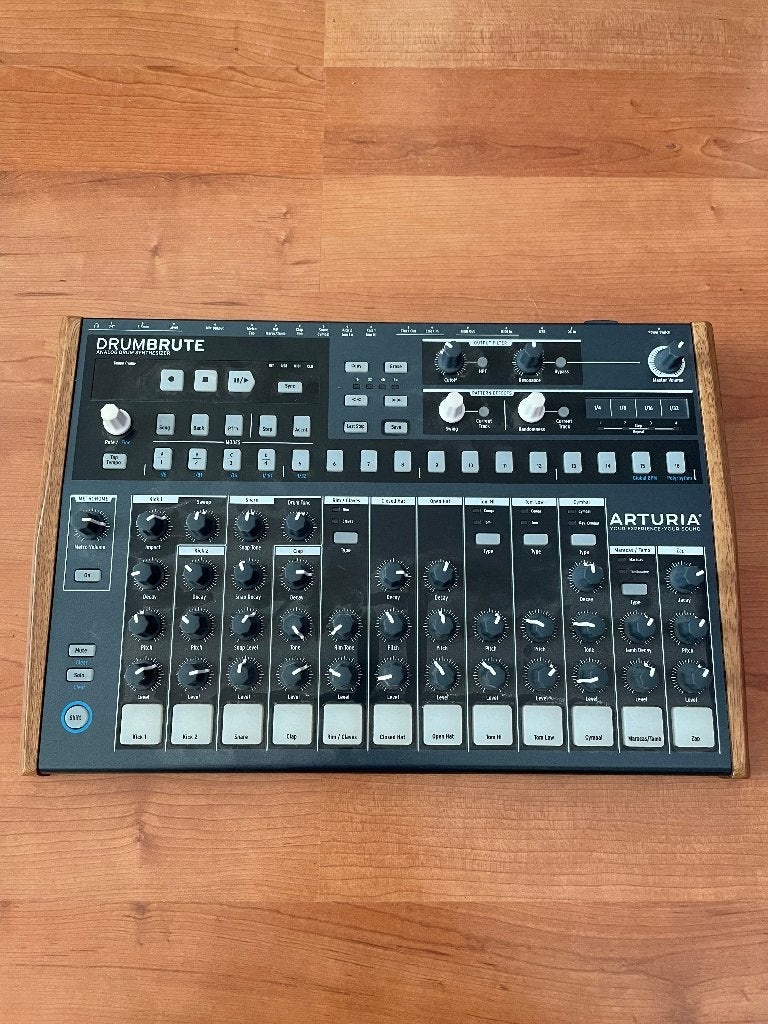 Arturia DrumBrute analoge drumcomputer | zo goed als nieuw, Ophalen of Verzenden, Zo goed als nieuw, Overige merken