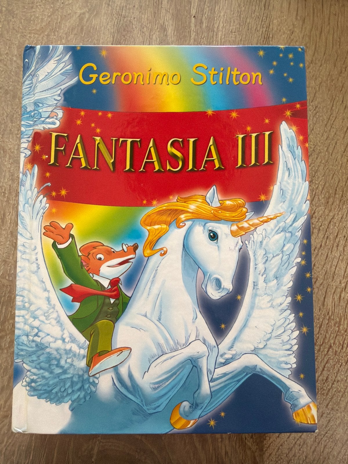 Geronimo Stilton - Fantasia III, Ophalen of Verzenden, Gelezen