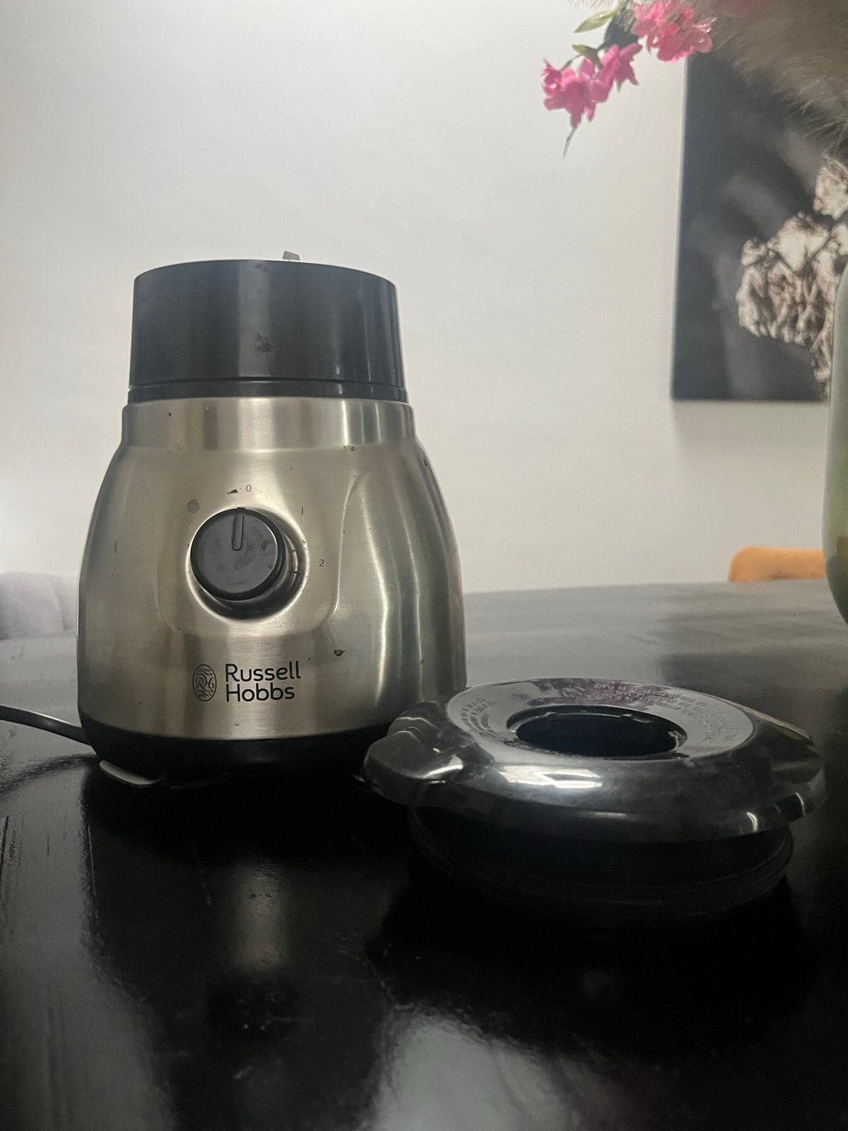 Russell Hobbs Blender - Compact en Krachtig, Witgoed en Apparatuur, Blenders, Ophalen, Gebruikt, Blender
