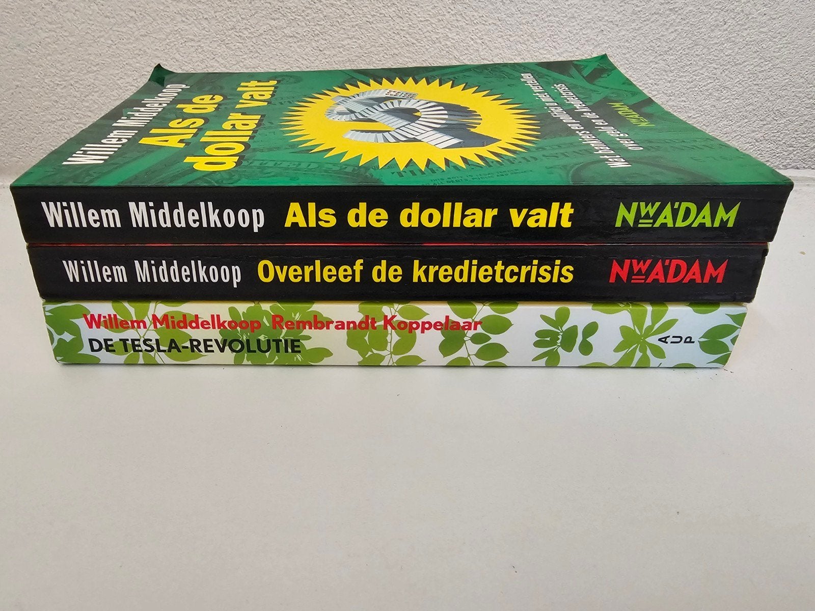 Willem Middelkoop Boeken: Economie & Tesla Revolutie, Ophalen of Verzenden, Gelezen, Willem Middelkoop