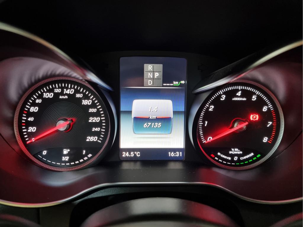 Mercedes-Benz GLC Coupé 350e Plug-In 4Matic AMG | 320pk | S, 1940 kg, Gebruikt, Zwart, 4 cilinders