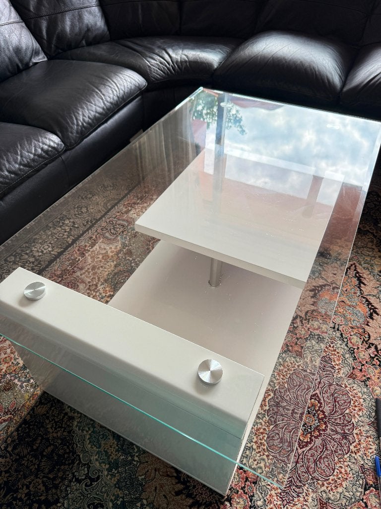 Witte salontafel met glazen blad, Huis en Inrichting, Tafels | Salontafels, Ophalen, Gebruikt, 100 tot 150 cm, 50 tot 100 cm