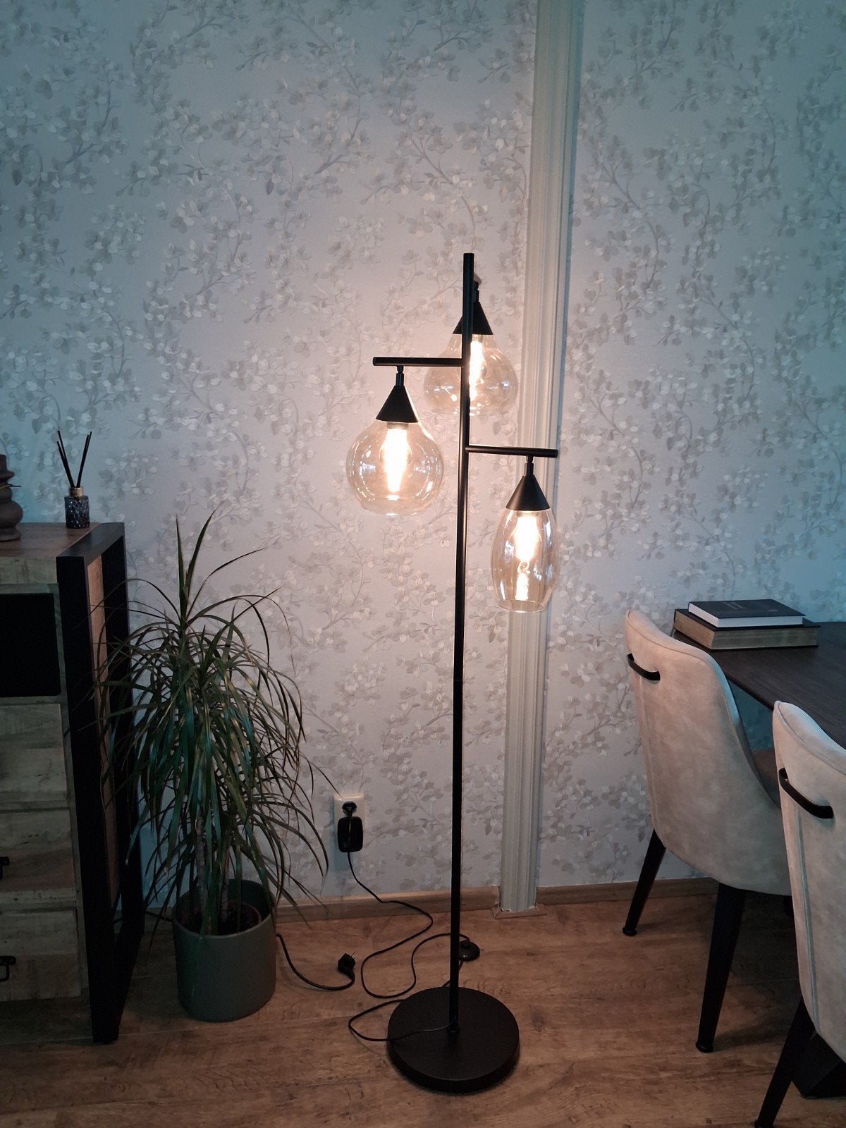 staande lamp, 162cm, zwart metaal, Ophalen, E27 (groot), Zo goed als nieuw, Metaal