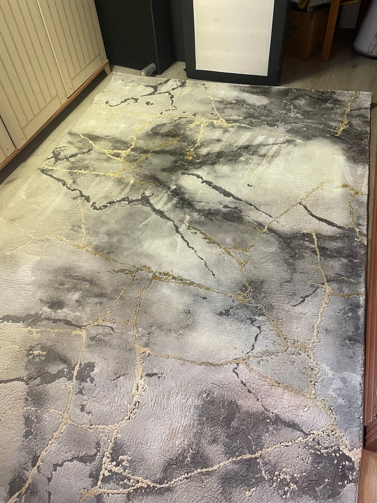 2 stuks modern marmerlook vloerkleed - Grijs met goud, Ophalen, 150 tot 200 cm, 200 cm of meer, Zo goed als nieuw
