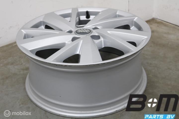 NIEUW! ORIGINEEL! 1 losse 17 inch velg Audi Q2! 81A601025C, Gebruikt, Velg(en)