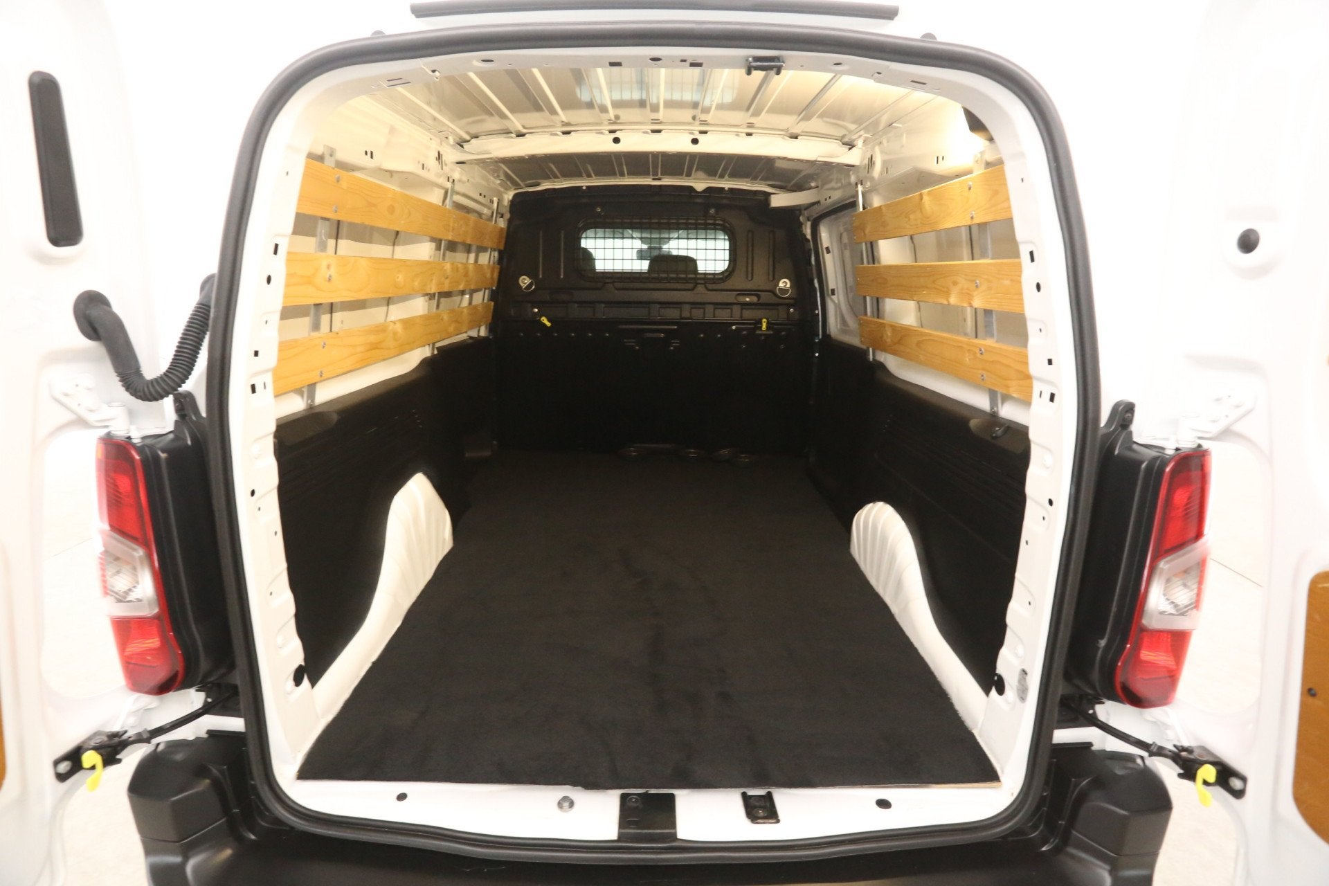Citroën Berlingo 1.5 BlueHDI L2 | Marge | 3 Zits | Airco |, Auto's, Voorwielaandrijving, Gebruikt, Euro 6, 4 cilinders