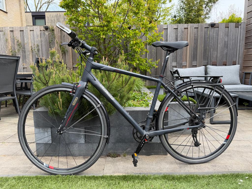 Specialized Sirrus Comp (M) - Hybride fiets, 28 inch, Gebruikt, Velgrem, 15 tot 20 versnellingen