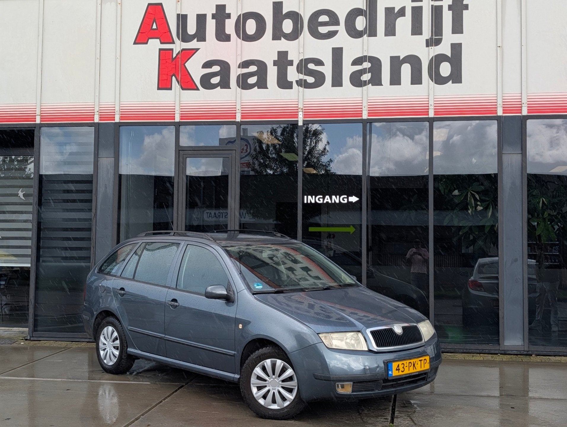 Skoda Fabia Combi 1.4-16V Choice - GEEN APK - Airco - Trekha, Auto's, Voorwielaandrijving, Gebruikt, 4 cilinders, Parkeersensor
