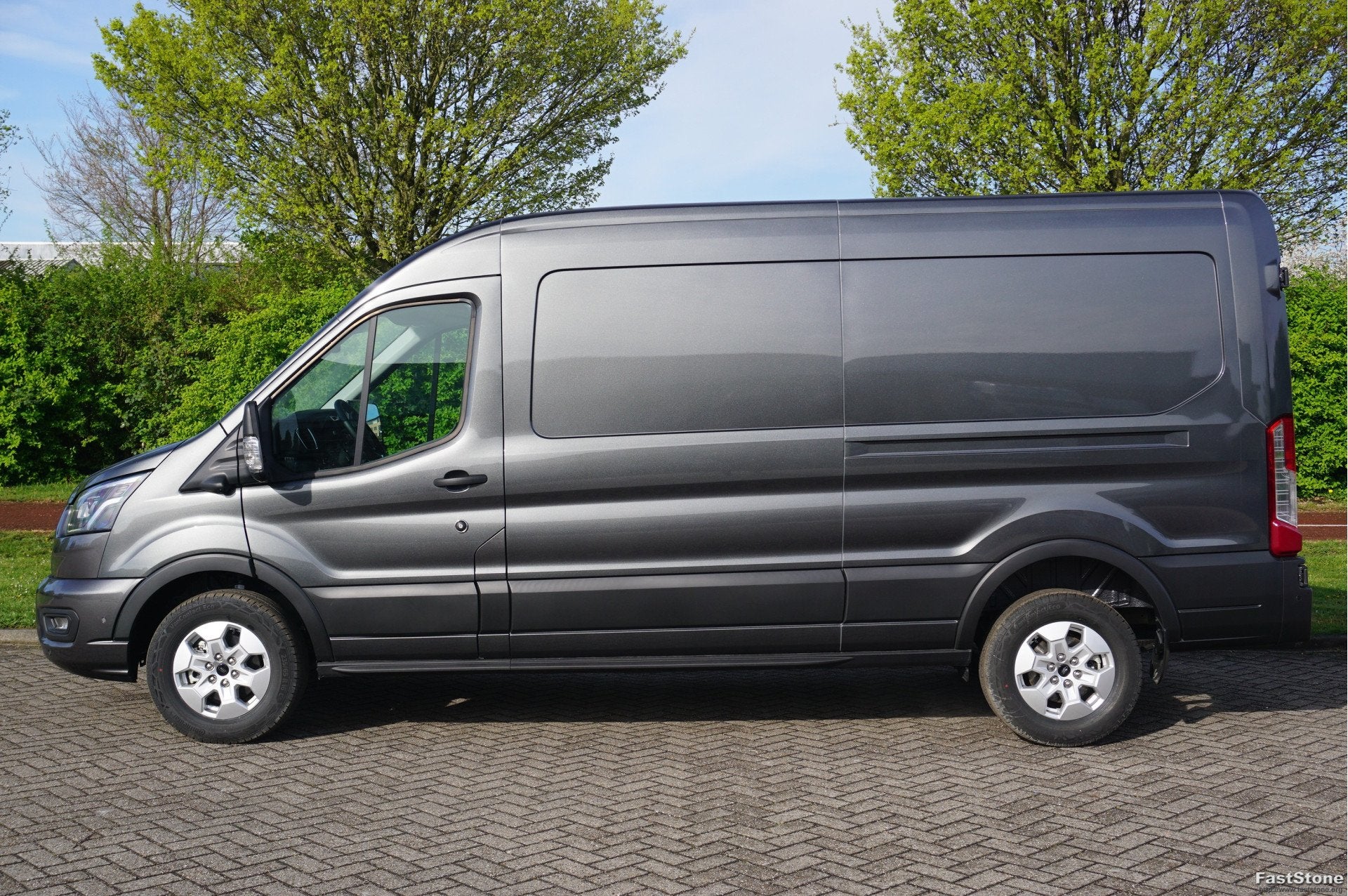 Ford Transit 350L L3H2 Limited AUT-8 165PK BPM VRIJ Navi, Ad, 4 cilinders, 2800 kg, Bedrijf, Diesel
