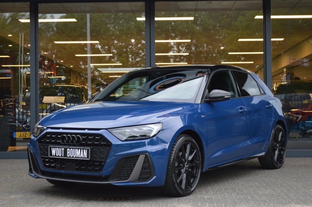 Audi A1 Sportback 30 TFSI S-Line Aut. Led Virtual Acc Camera, Leder en Stof, Bedrijf, 3 cilinders, Geïmporteerd