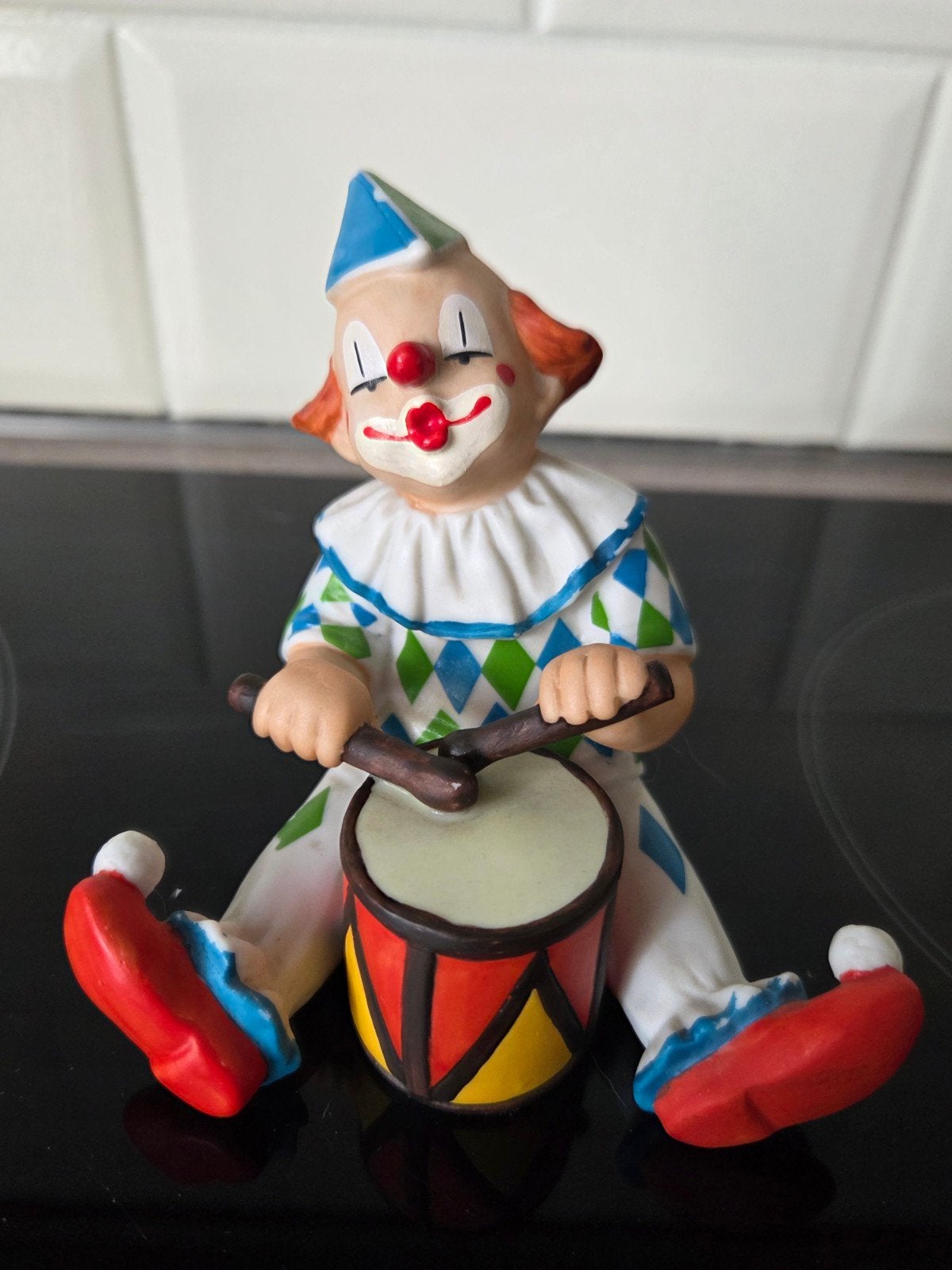 Luigi Happy Clowns Goebel beeldje clown met trommel, Verzamelen, Ophalen of Verzenden, Zo goed als nieuw, Mens