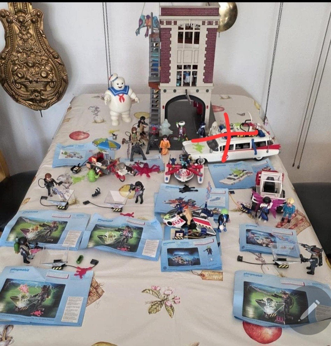 Grote Playmobil Ghostbusters set set met brandweerkazerne, Ophalen of Verzenden, Gebruikt, Jongen of Meisje