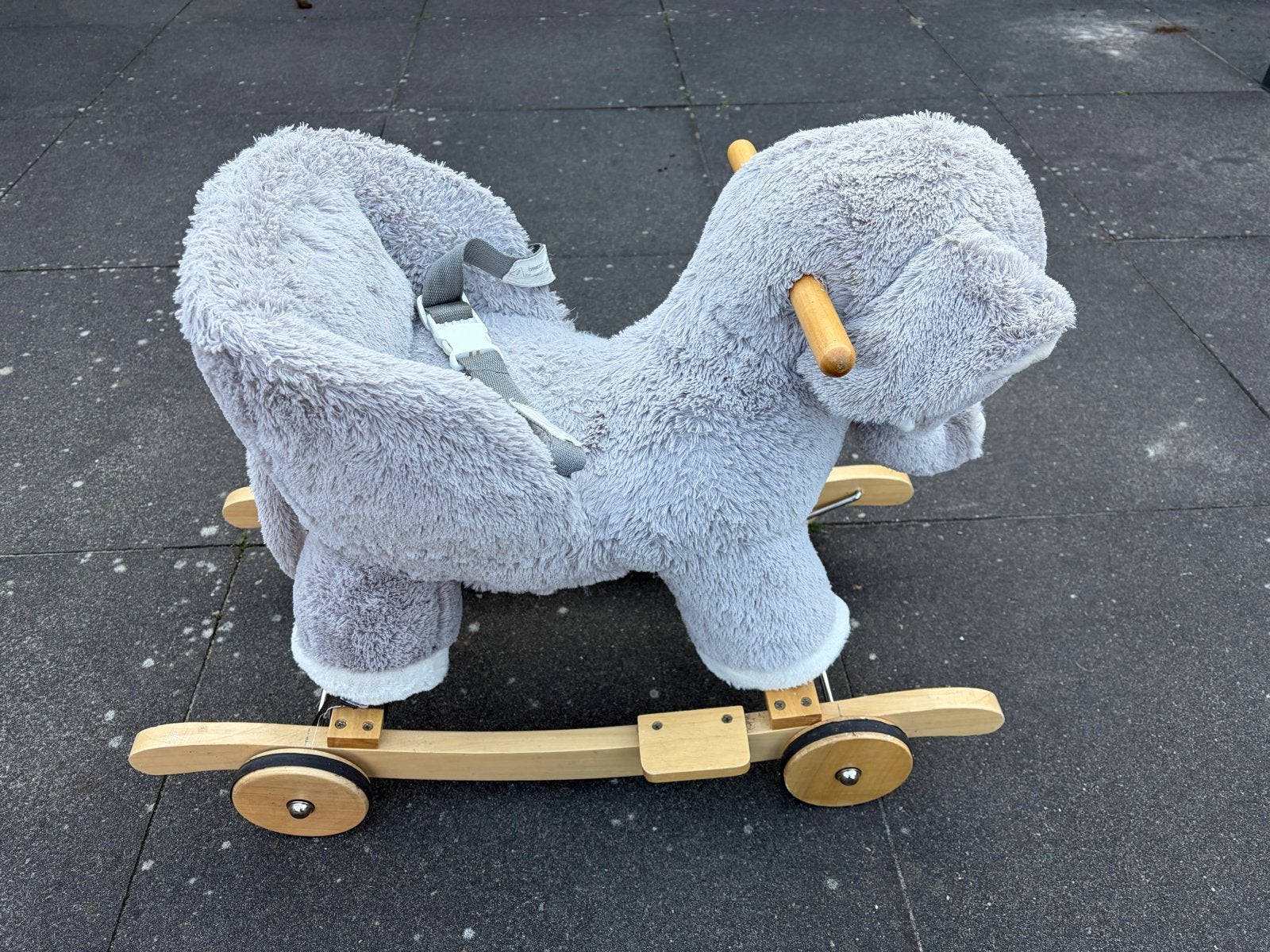 Schattige Olifant Schommelstoel met Wielen, Ophalen, Zo goed als nieuw, Jongen of Meisje