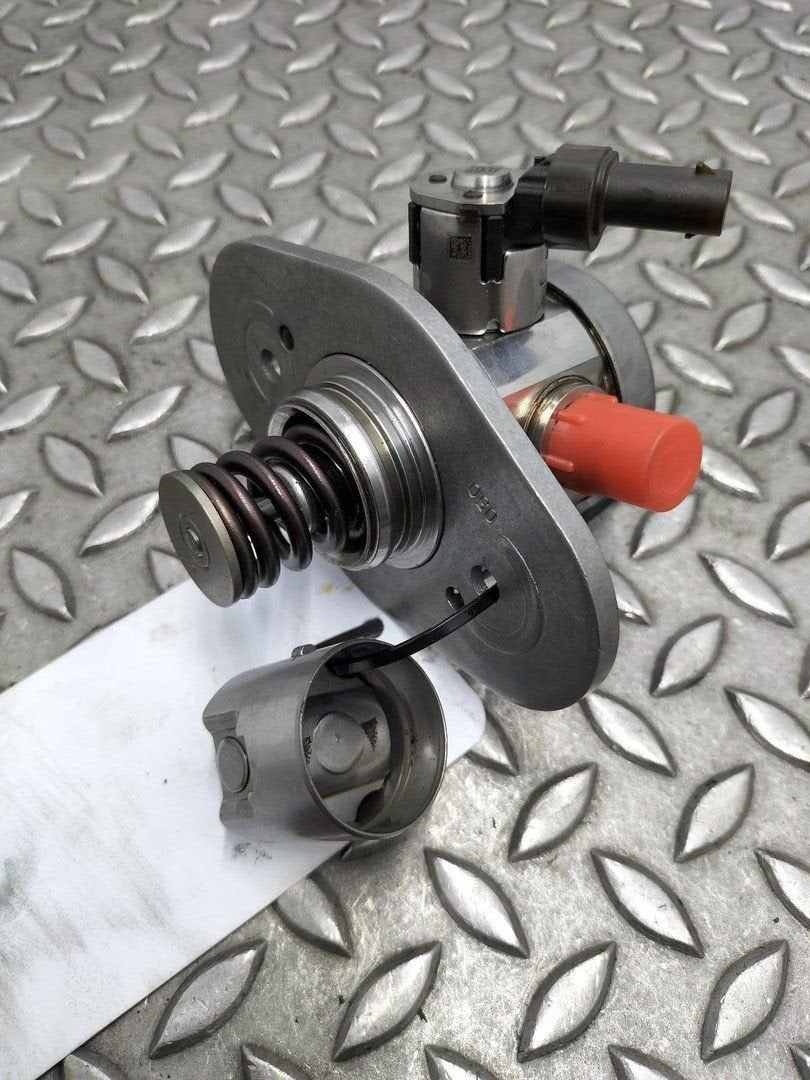 MINI (BMW) MINI BRANDSTOF POMP VOOR DE INJECTOR 13518631642, Ophalen of Verzenden, Gebruikt, Stiba lid