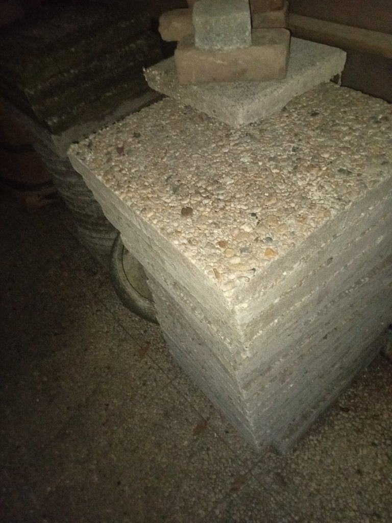 Gratis grindtegels 50 x 50, Tuin en Terras, Ophalen, Gebruikt, Minder dan 5 m², Beton
