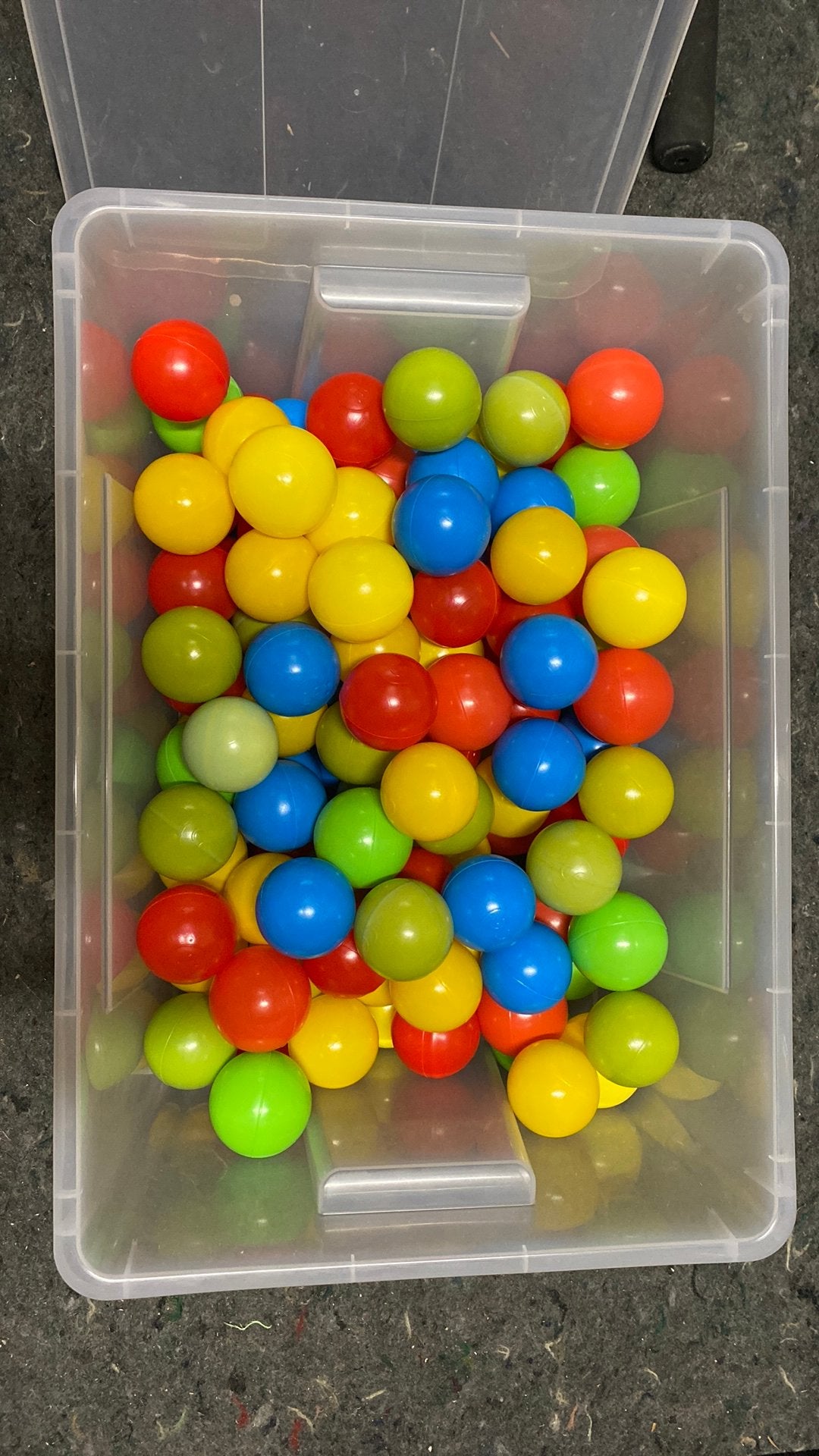 Ballenbak ballen, Ophalen, Zo goed als nieuw