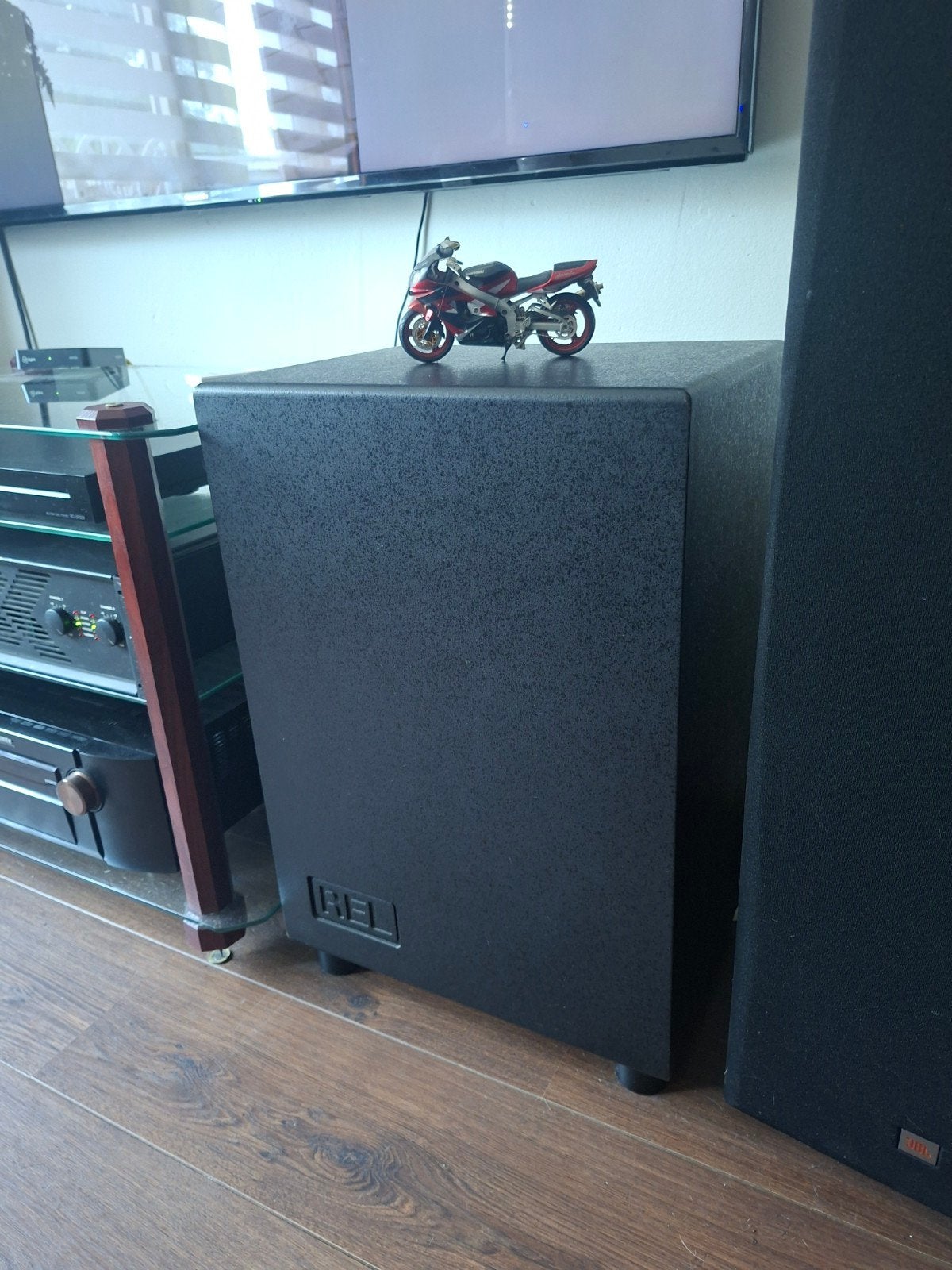 REL Storm mk1 Subwoofer - Krachtige Bass