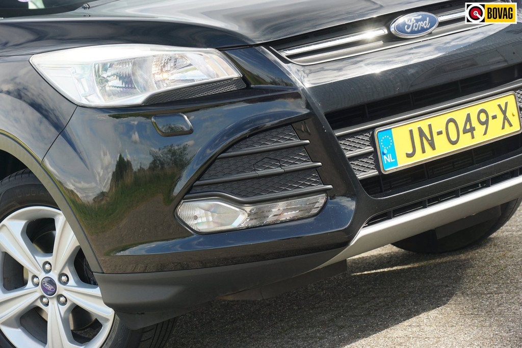 Ford Kuga 1.5 Trend Edition | Panther Black | Nav/Bluetooth/, Stof, Euro 6, 4 cilinders, Zwart