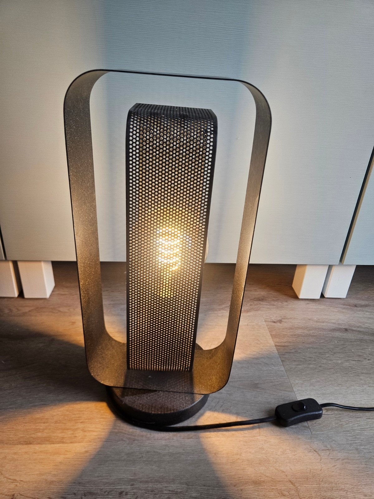 Nest of Nora Tafellamp Tayla Industrieel Mesh Zwart, Ophalen, Overige merken, E27 (groot), Zwart