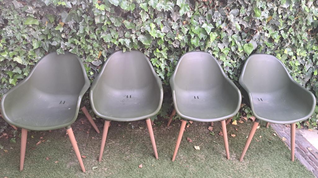 Set van 4 groene tuinstoelen met houten poten, Gebruikt, Overige kleuren, Vier, Modern