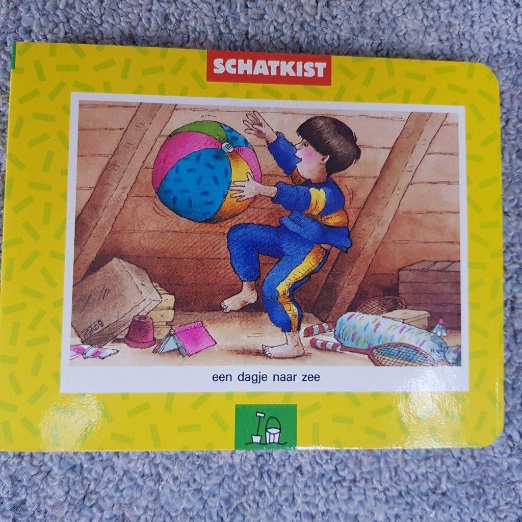 Een dagje naar zee, KIjkboekje van Schatkist, Fictie algemeen, Nieuw, Ophalen of Verzenden, 4 jaar
