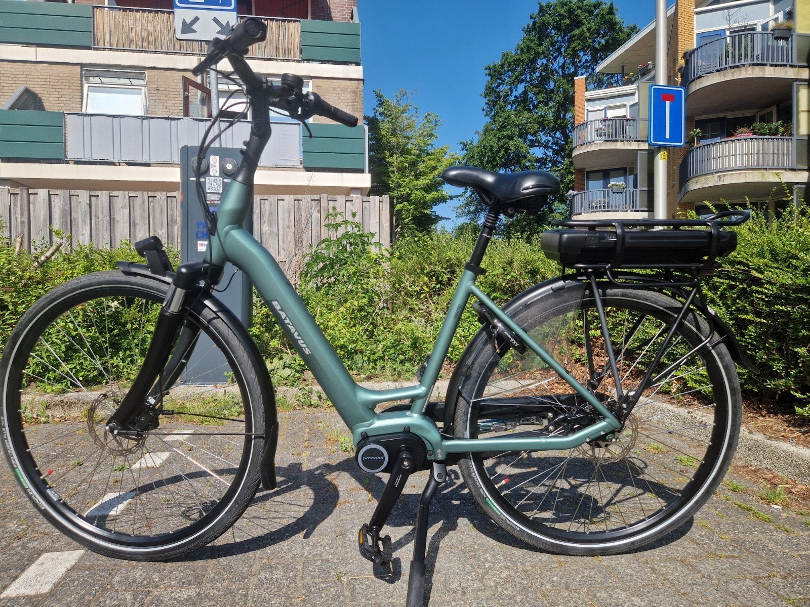 Elektrische fiets BATAVUS FINEZ(STERKE ACCU 512WH)WEINIG KM, Fietsen en Brommers, Elektrische fietsen, 47 tot 51 cm, Ophalen, Zo goed als nieuw