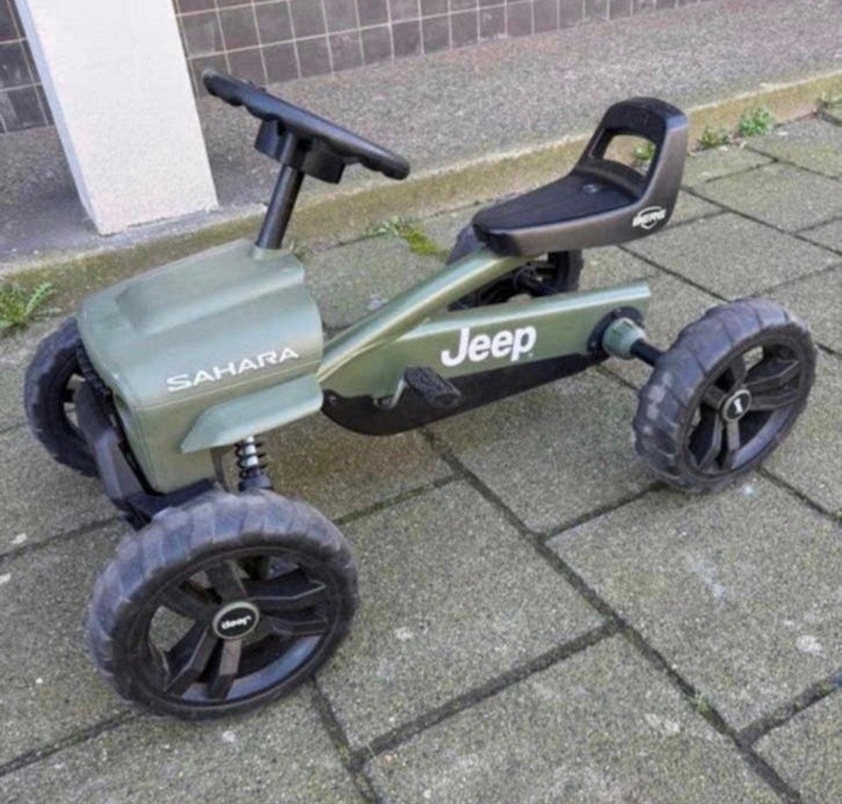 Jeep Sahara skelter, Ophalen, Zo goed als nieuw, Trapvoertuig