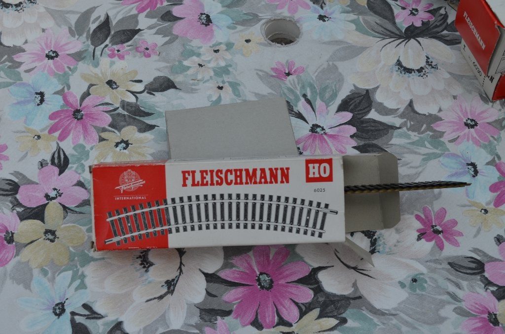 Fleischmann 6025 gebogen rail, Gelijkstroom, Fleischmann, Rails, Ophalen of Verzenden