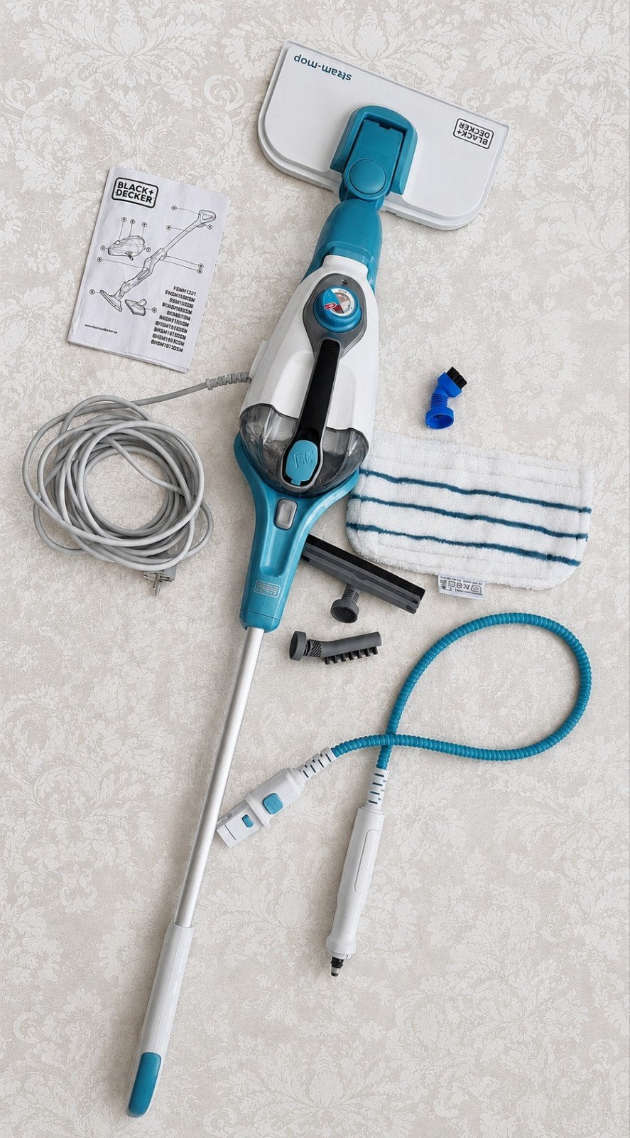 Black+Decker FSMH1321 Type 3 IPX4 Stoommop Zo goed als nieuw, Ophalen, Overige merken, Geschikt voor harde vloeren, Reservoir