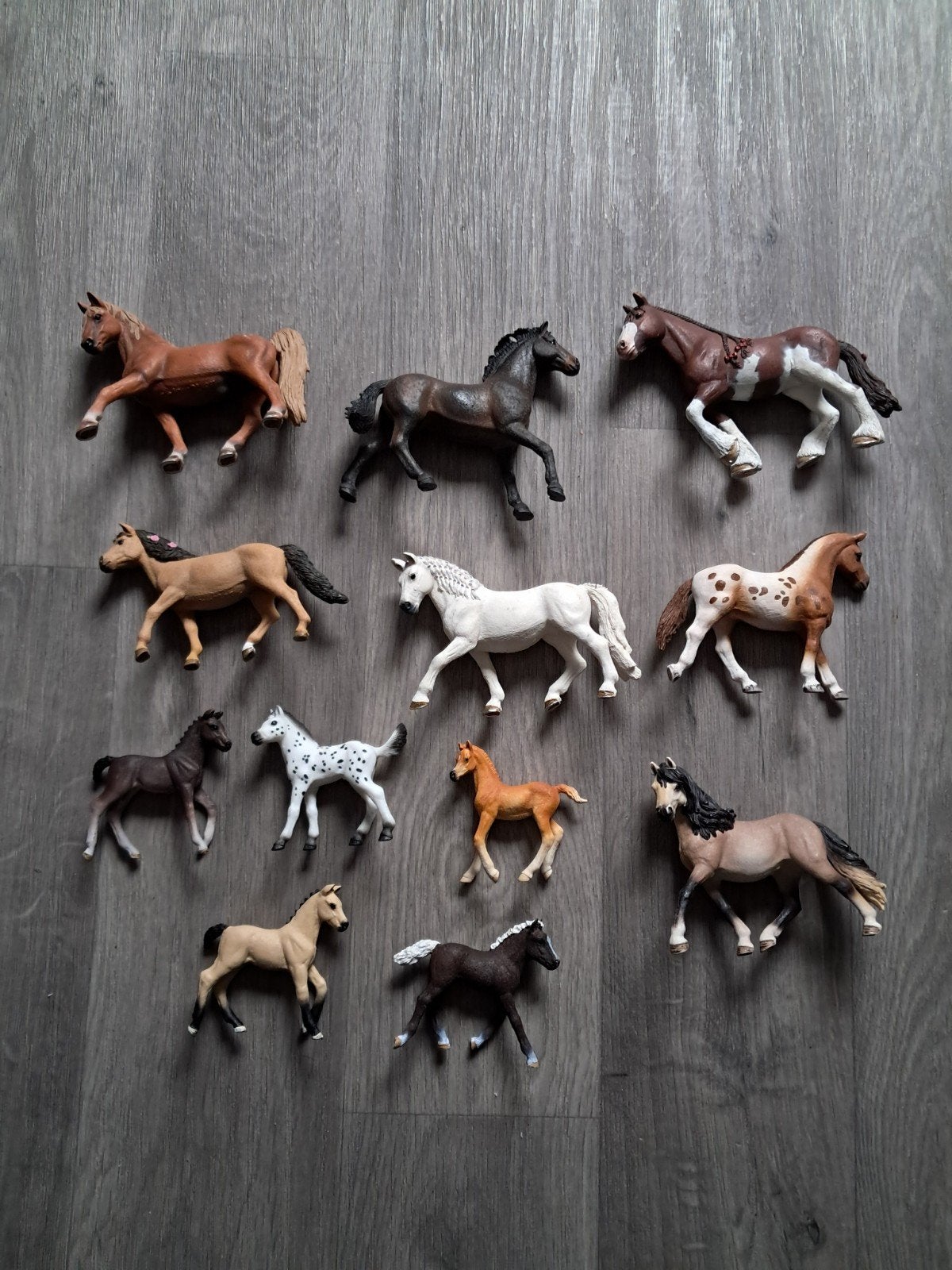 12 Schleich paarden - Diverse rassen en maten, Ophalen of Verzenden, Gebruikt, Jongen of Meisje