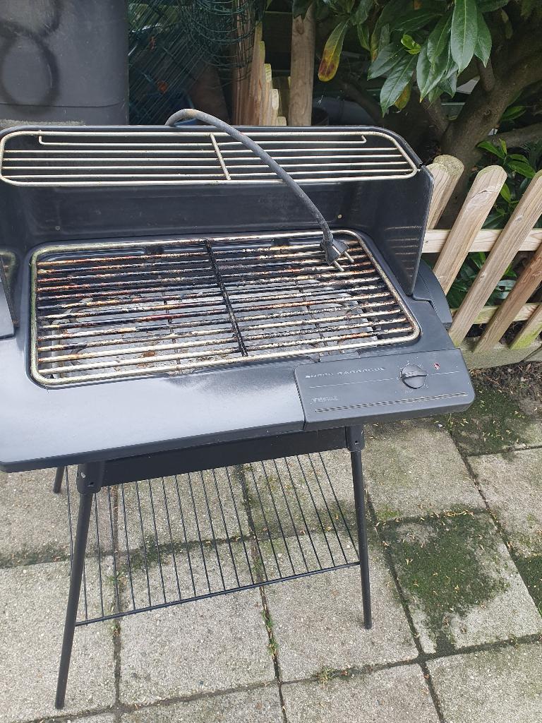 Electrische barbecue GRATIS, Ophalen, Gebruikt