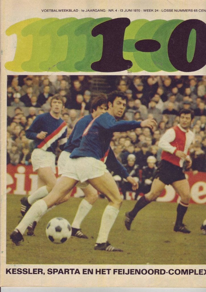 1-0 voetbaltijdschrift 13-6-1970 Feyenoord AZ '67 ADO PSV, Verzenden, Gebruikt, Overige binnenlandse clubs, Boek of Tijdschrift