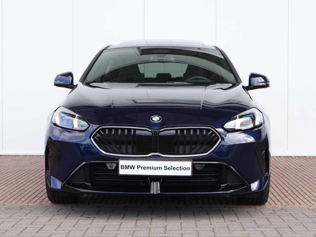 BMW 1 Serie 120 M Sport Design Edition M Sport Pro | Stuurwi, Met garantie (alle), Blauw, Origineel Nederlands, Bedrijf