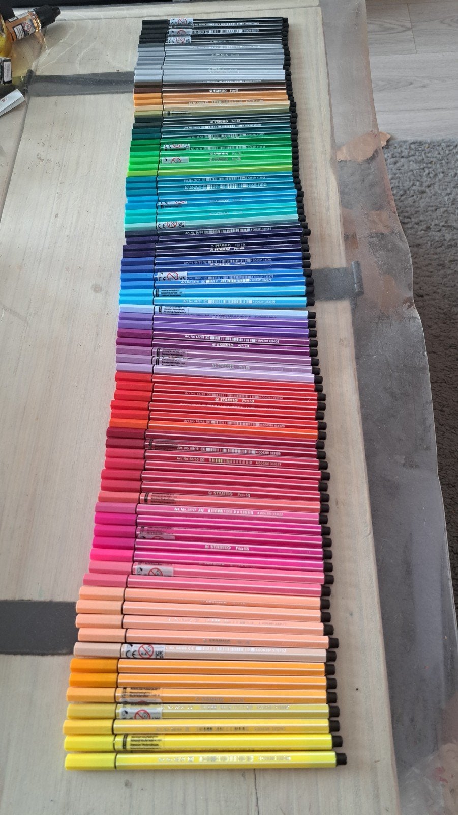 87 stabilo stiften met elke kleur!, Ophalen of Verzenden, Nieuw, Potlood of Stift
