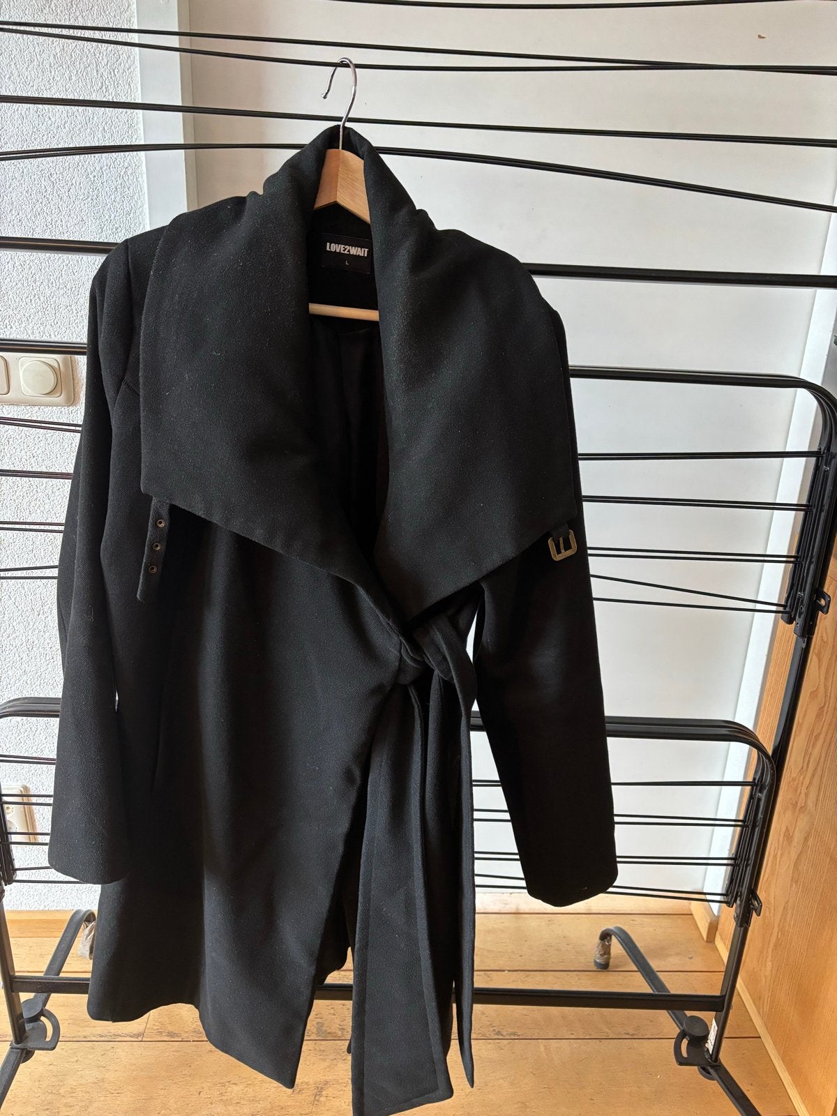 Zwarte zwangerschapsjas van Love2Wait, maat L, Kleding | Dames, Zwart, Maat 42/44 (L), Ophalen of Verzenden, Jasje of Colbert