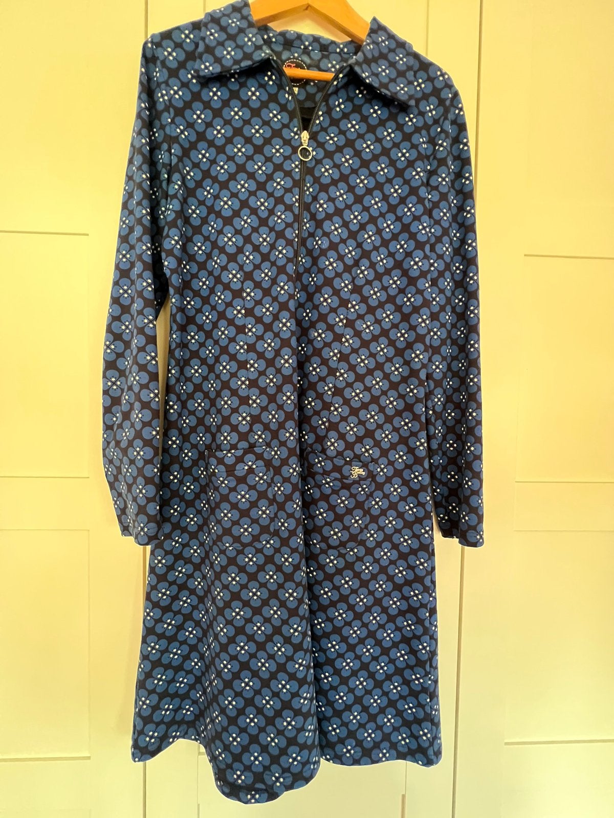 Donkeblauwe Tante Betsy jurk maat xl, Ophalen, Blauw, Maat 46/48 (XL) of groter, Zo goed als nieuw