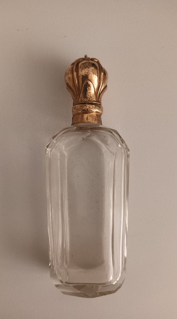 Antiek kristal Parfumflesje met 14 Karaat gouden goud dop, Antiek en Kunst, Ophalen of Verzenden