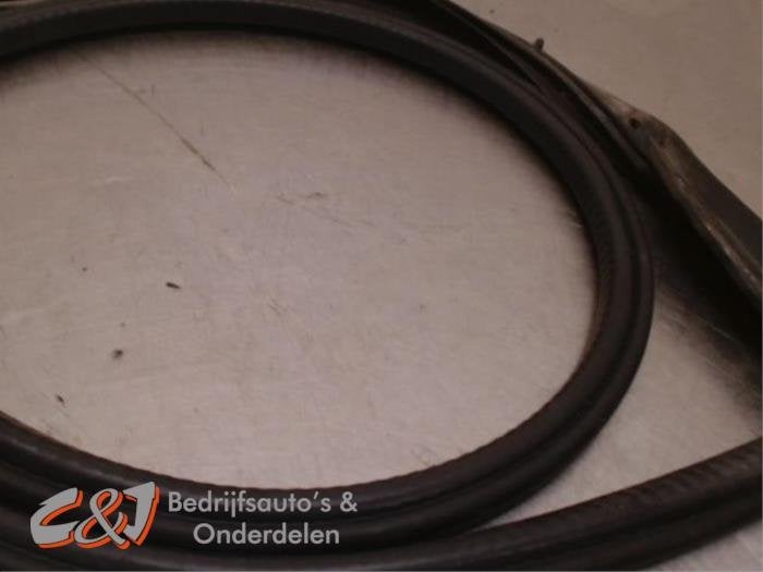 Portierrubber 4Deurs links-achter van een Fiat Ducato, Gebruikt, -, -, Ophalen of Verzenden
