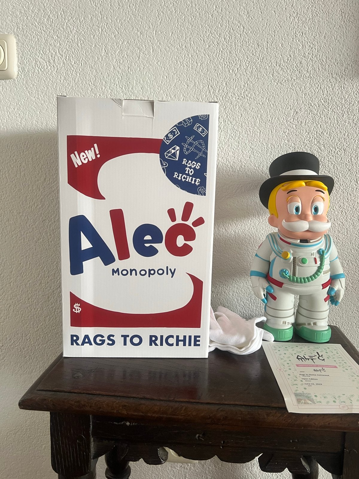 Alec Monopoly Edition) Rags To Richie Astronaut, Ophalen