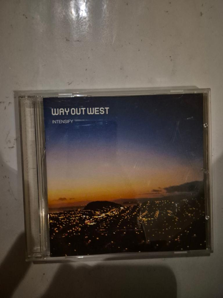 Way out West - Intensify. Cd. 2001, Ophalen of Verzenden, Gebruikt, Techno of Trance