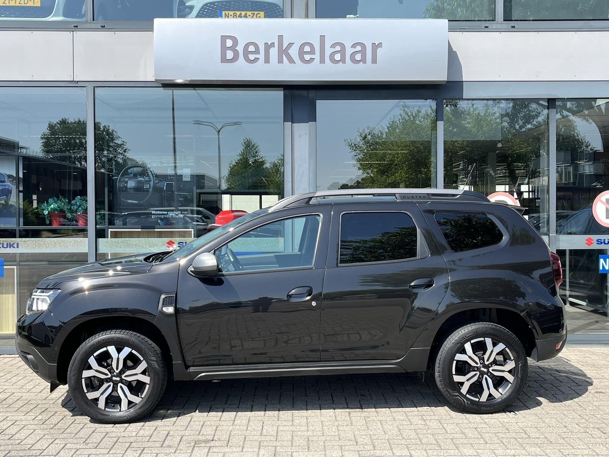 Dacia Duster 1.3 TCe 150 Journey Automaat | Trekhaak afneemb, Auto's, Stof, Gebruikt, Euro 6, 4 cilinders