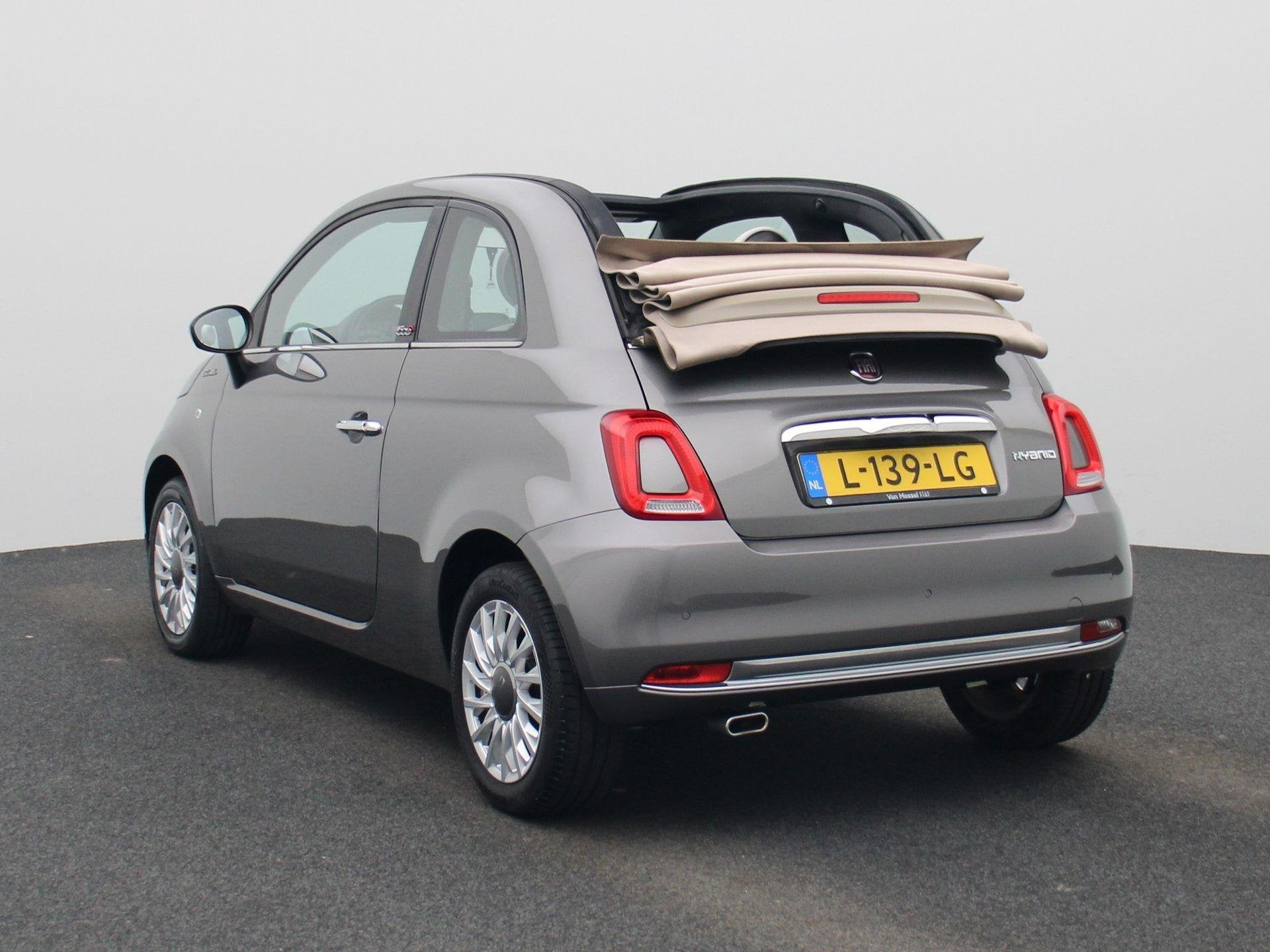 Fiat 500 C 1.0 Hybrid Dolcevita | APPLE CARPLAY - ANDROID AU, Voorwielaandrijving, 12 maanden, Stof, 4 stoelen