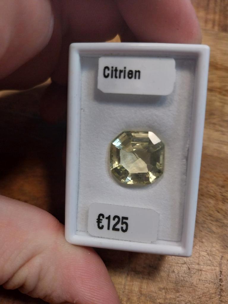 Grote geslepen citrien €75, Ophalen of Verzenden