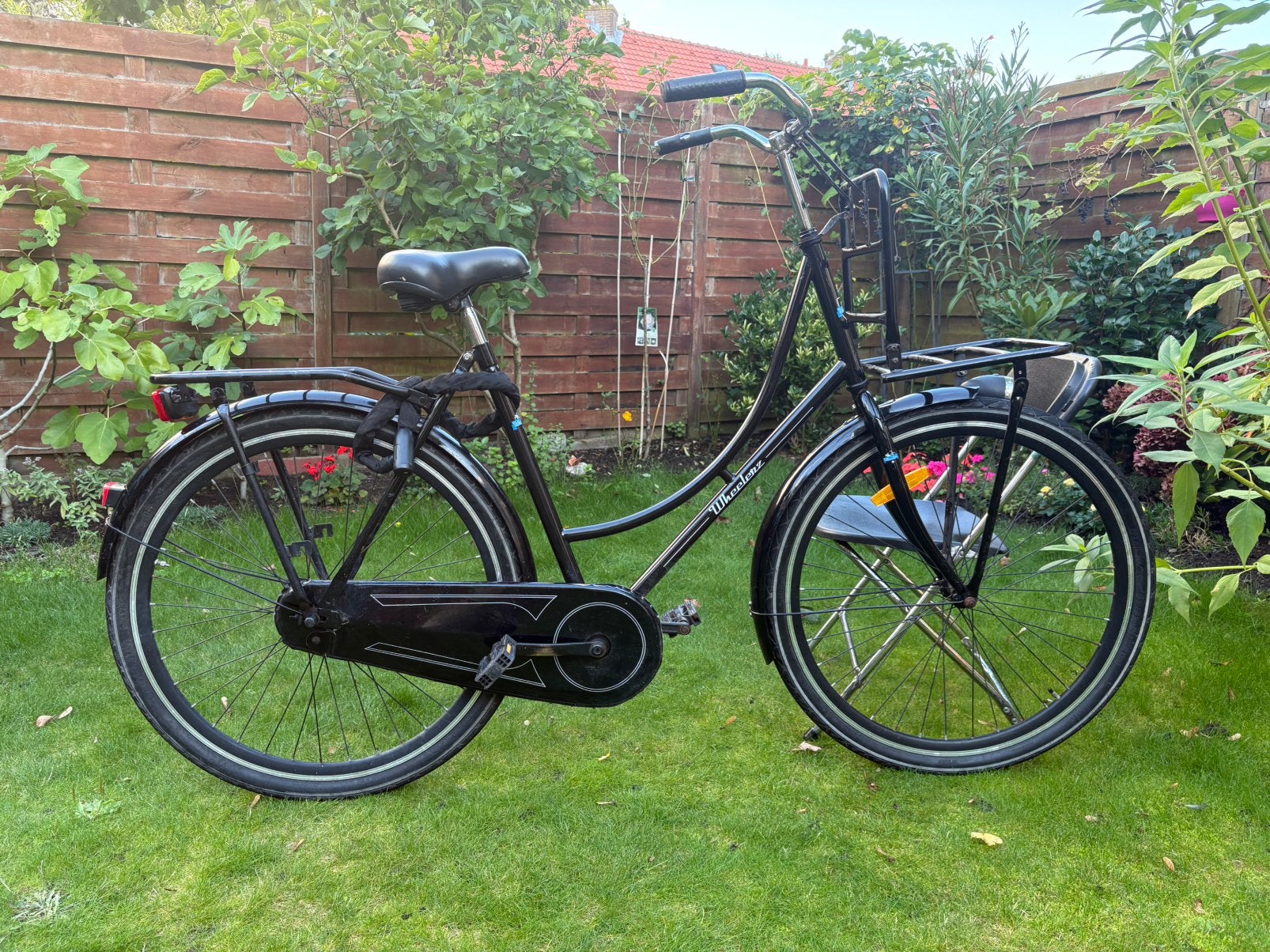 heel mooi omafiets 28 inches, bijna nieuw, 56 cm of meer, Ophalen of Verzenden, Zo goed als nieuw