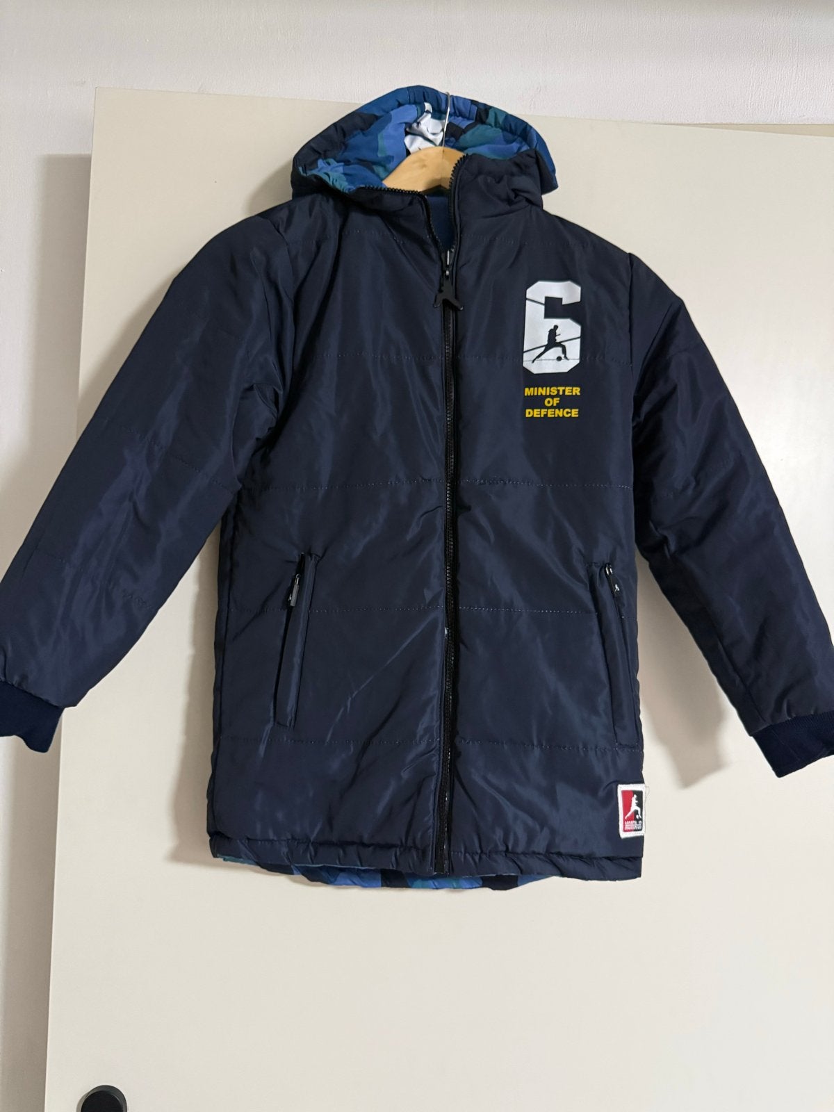 Nieuwe Monta Juniors winterjas, twee zijden, maat 9-10 jaar, Ophalen of Verzenden, Nieuw, Jongen
