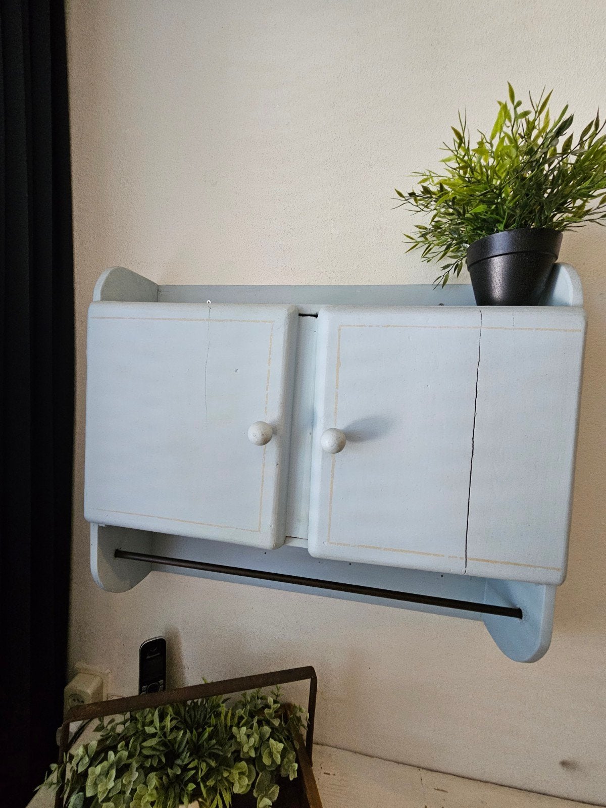 Brocant houten hangkastje, keukenkastje, Huis en Inrichting, Ophalen, 25 tot 50 cm, 50 tot 100 cm