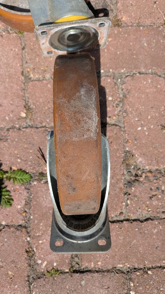zwenkwielen, Ophalen of Verzenden, Gebruikt