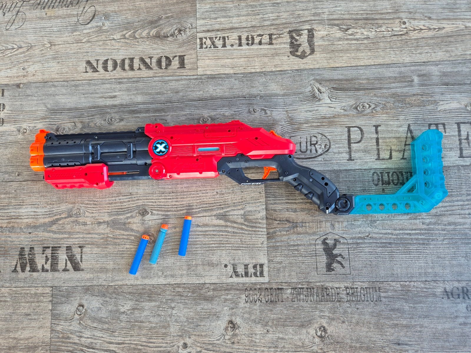 Nerfgeweer gratis of een kleine bijdrage., Ophalen of Verzenden