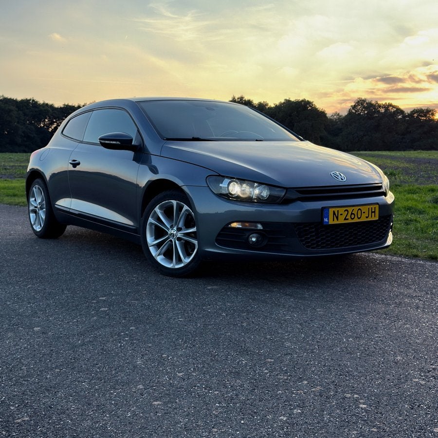 Volkswagen Scirocco 2.0 TSI 147KW 2009 Grijs, 1273 kg, 4 cilinders, 1984 cc, 4 stoelen
