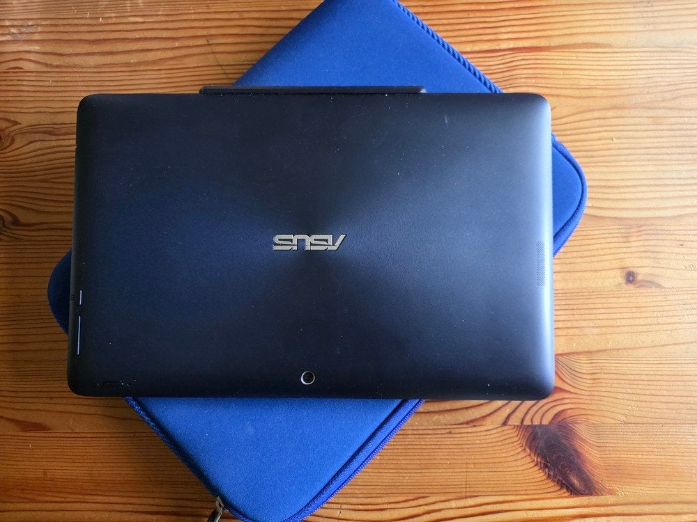 Asus T200TA, Ophalen, Gebruikt, 2 tot 3 Ghz, Qwerty